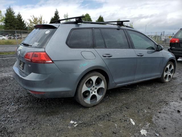 2016 Volkswagen Golf Sportwagen S