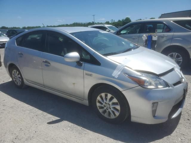 2014 Toyota Prius PLUG-IN