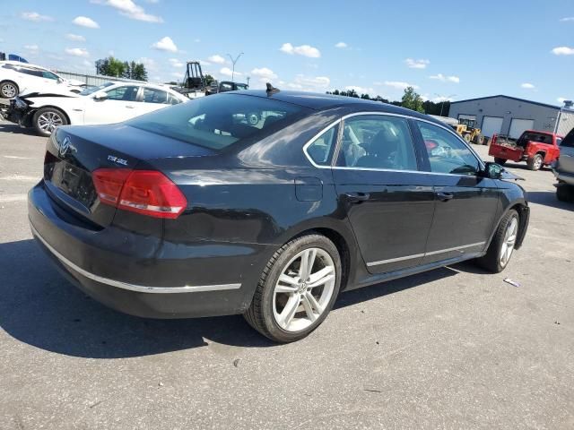 2015 Volkswagen Passat SEL