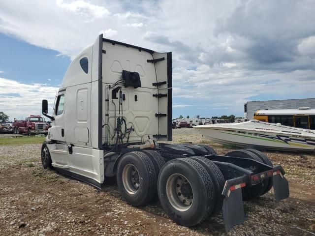 2022 Freightliner Cascadia 126