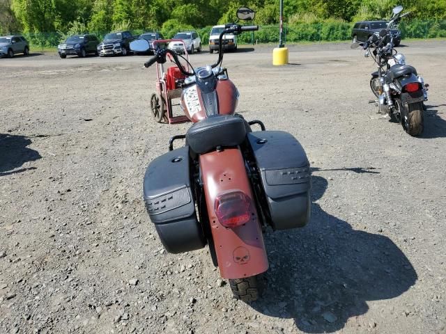 2018 Harley-Davidson Flhcs Heritage Classic 114