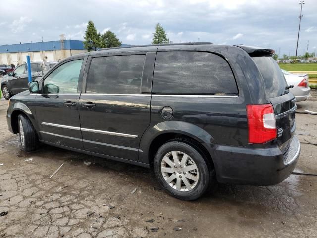 2016 Chrysler Town & Country Touring