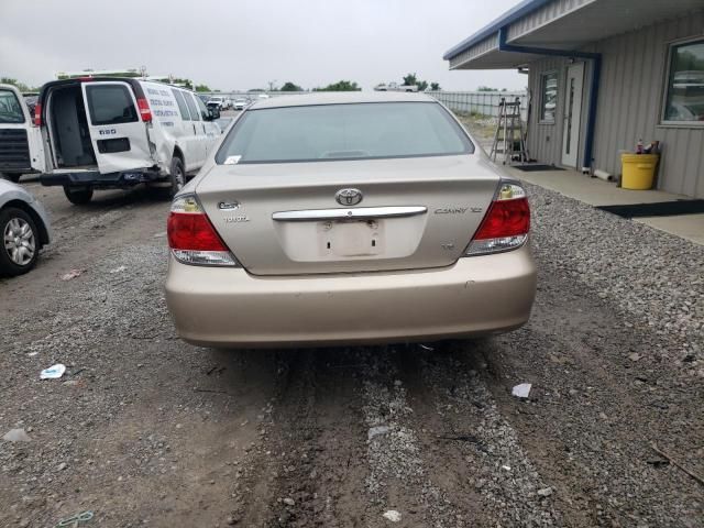 2005 Toyota Camry LE