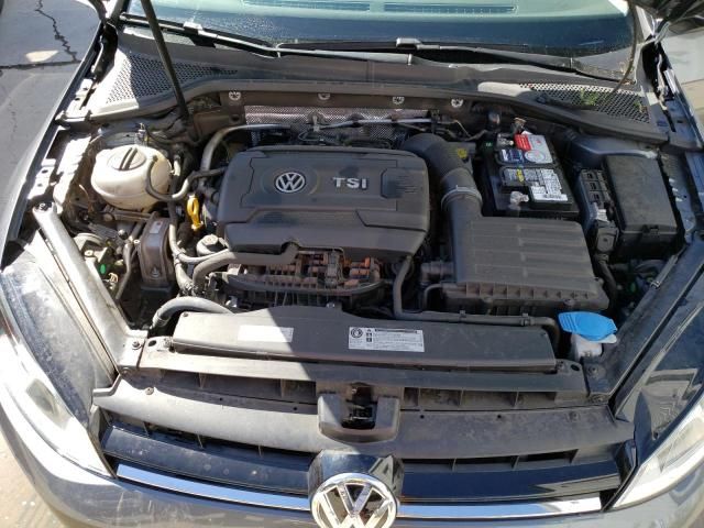 2015 Volkswagen Golf Sportwagen S