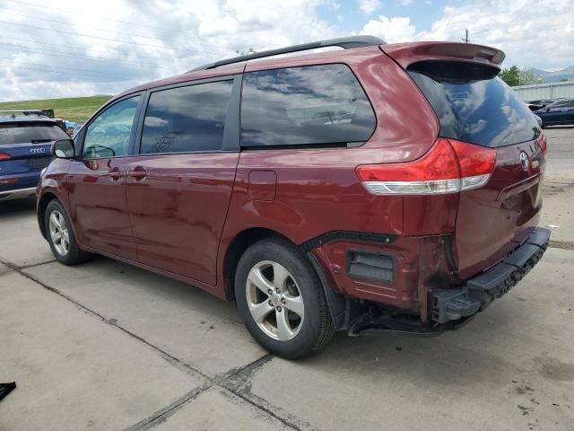 2012 Toyota Sienna LE