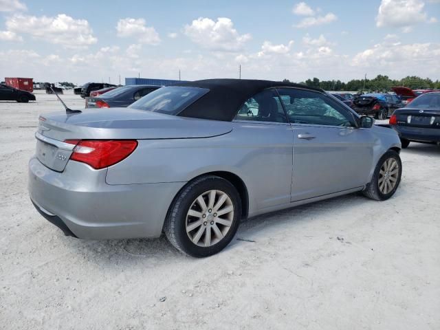 2013 Chrysler 200 Touring