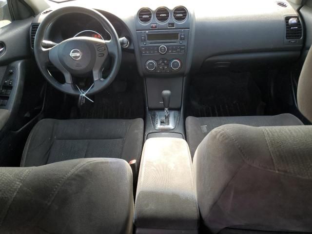 2011 Nissan Altima Base