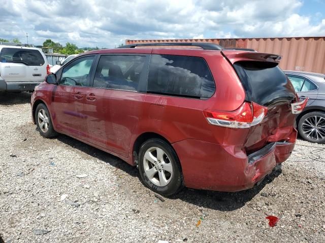 2012 Toyota Sienna LE