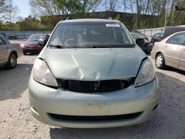 2008 Toyota Sienna CE