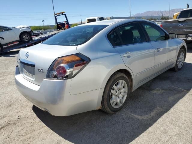 2010 Nissan Altima Base