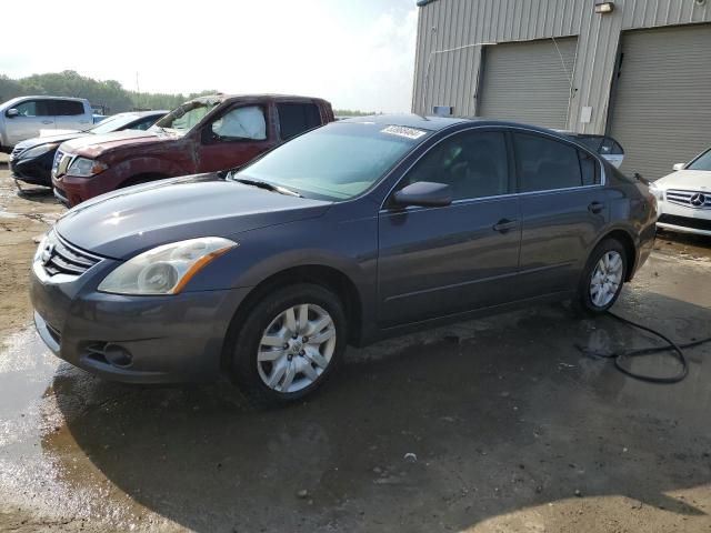 2010 Nissan Altima Base