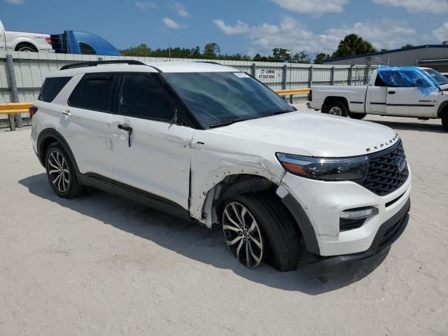 2022 Ford Explorer ST-Line