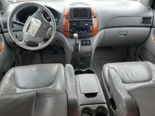 2009 Toyota Sienna XLE