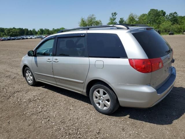 2010 Toyota Sienna CE