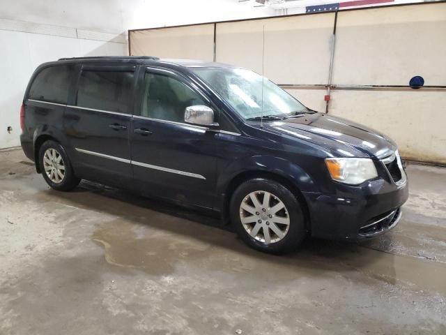 2011 Chrysler Town & Country Touring L