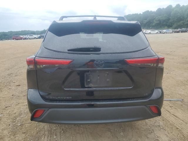 2021 Toyota Highlander L