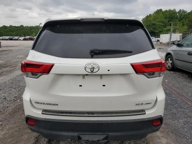 2019 Toyota Highlander SE