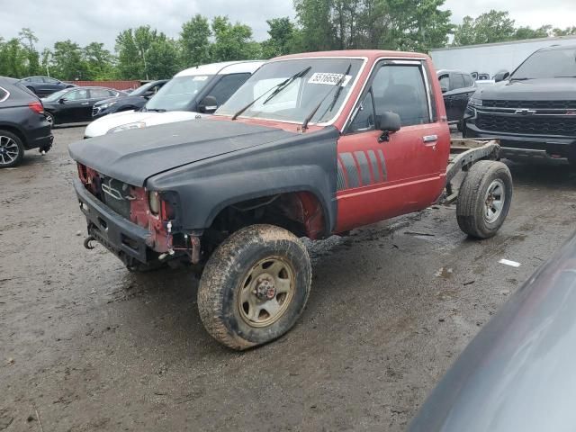 1987 Toyota Pickup RN63 SR5