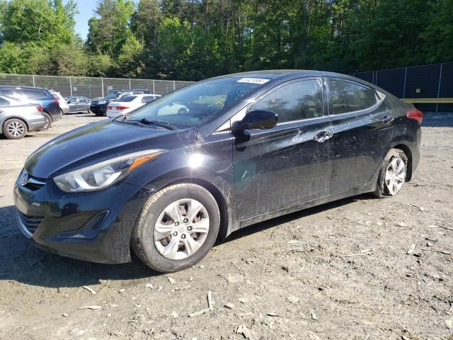 2016 Hyundai Elantra SE