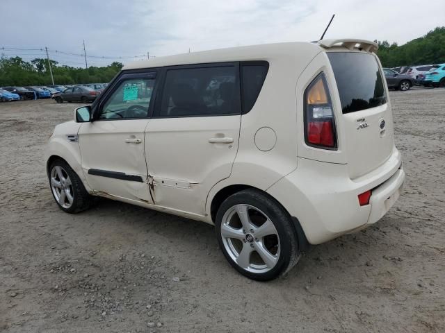 2011 KIA Soul +