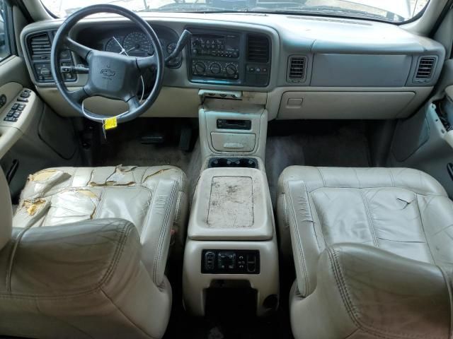 2002 Chevrolet Suburban C1500