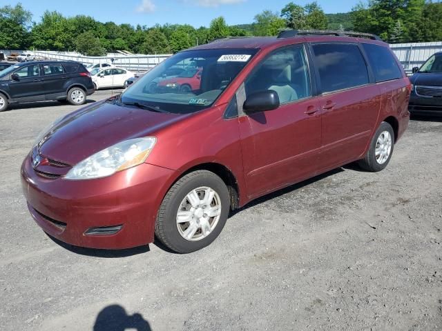 2007 Toyota Sienna CE