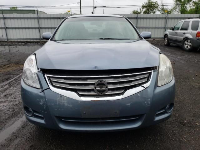 2010 Nissan Altima Base