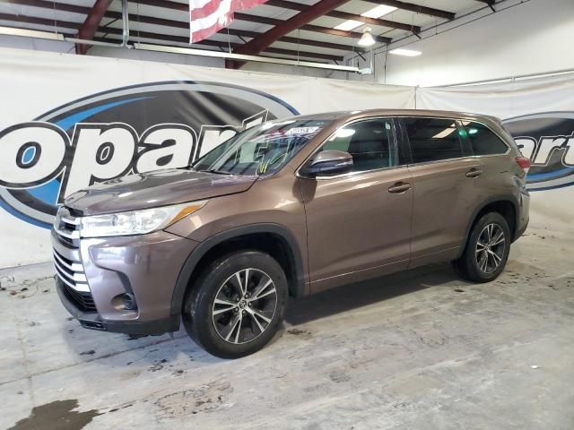 2018 Toyota Highlander LE