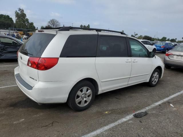 2006 Toyota Sienna CE