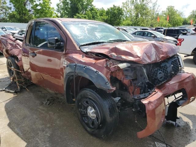 2004 Nissan Titan XE