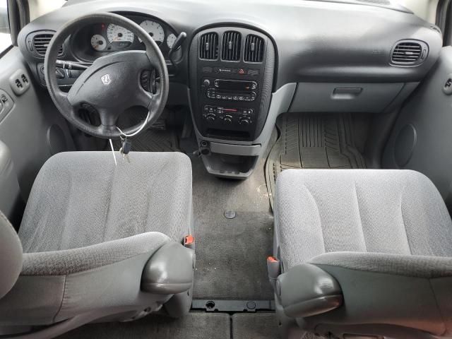 2005 Dodge Grand Caravan SE