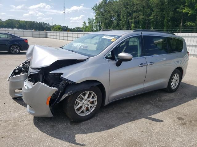 2020 Chrysler Voyager LXI