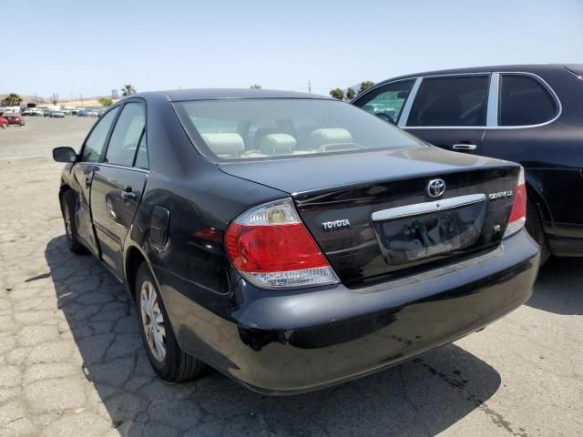 2005 Toyota Camry LE