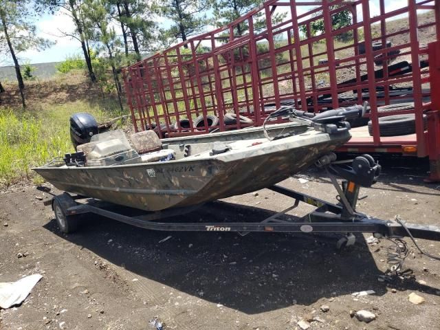 2019 Triton Boat