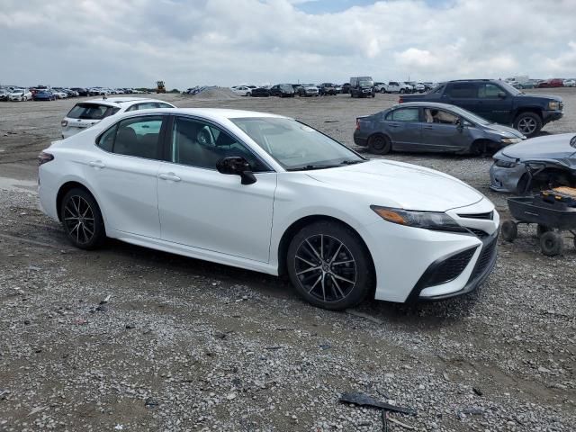 2021 Toyota Camry SE