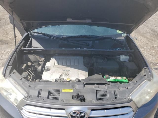 2011 Toyota Highlander Base