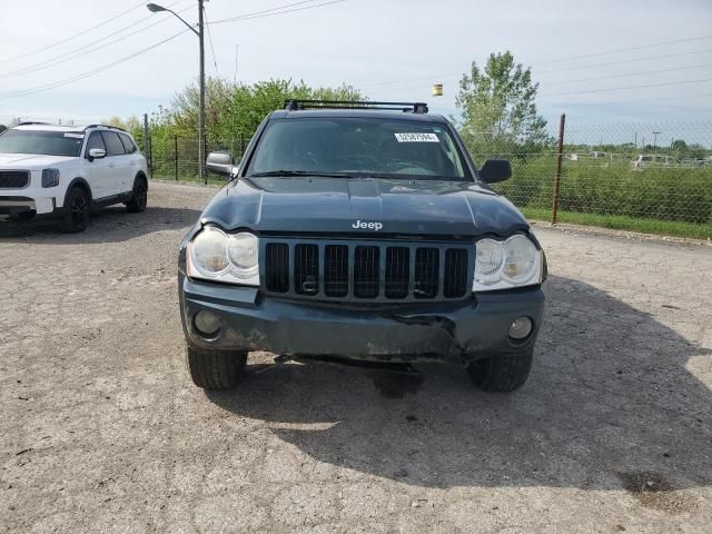 2005 Jeep Grand Cherokee Laredo