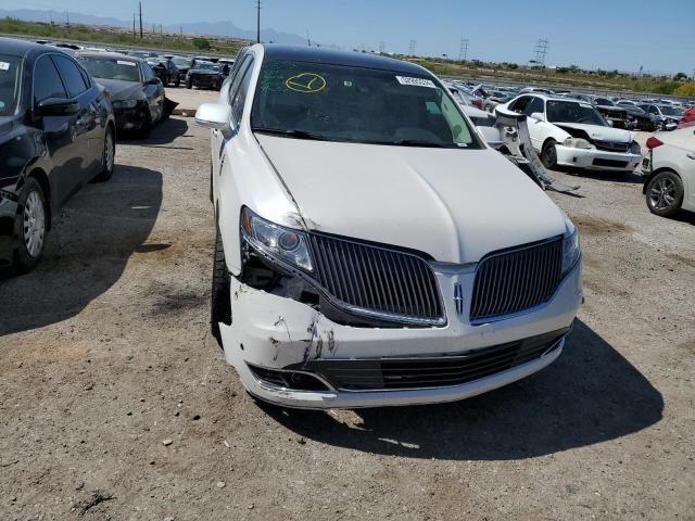 2016 Lincoln MKT