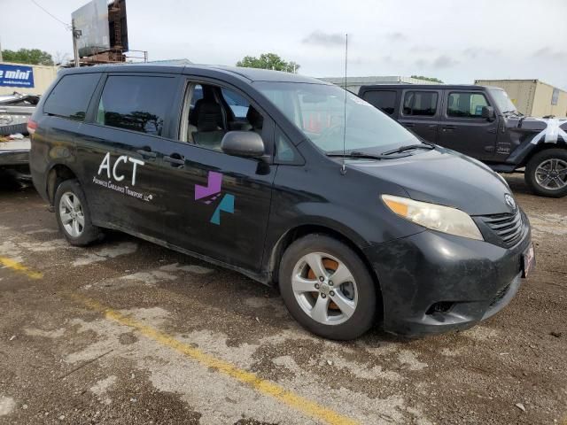 2012 Toyota Sienna