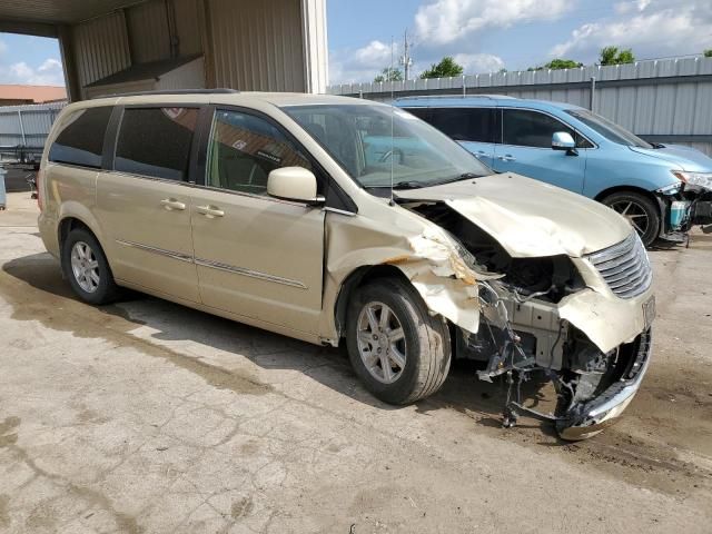 2011 Chrysler Town & Country Touring