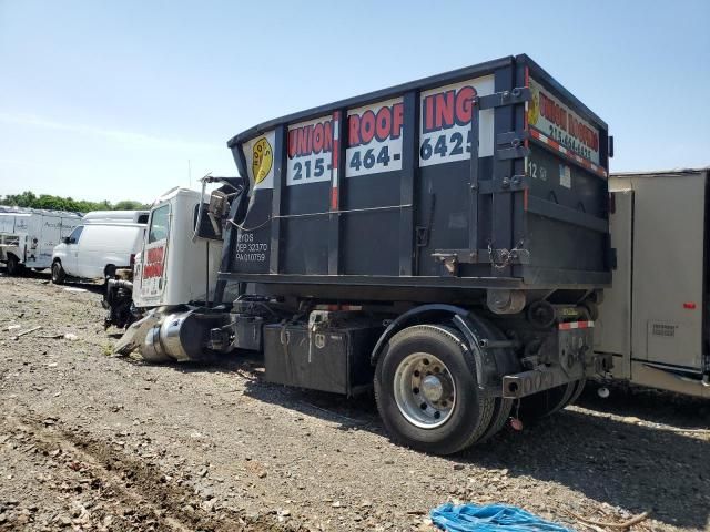 2019 Peterbilt 337