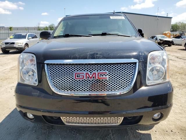 2011 GMC Yukon Denali