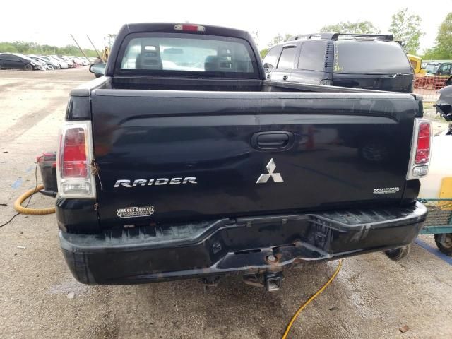 2007 Mitsubishi Raider LS