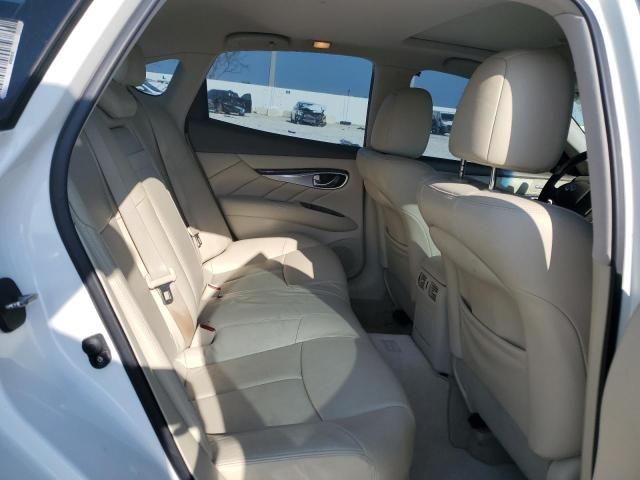 2013 Infiniti M37