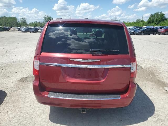 2015 Chrysler Town & Country Touring