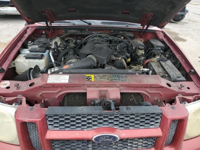 2004 Ford Explorer Sport Trac