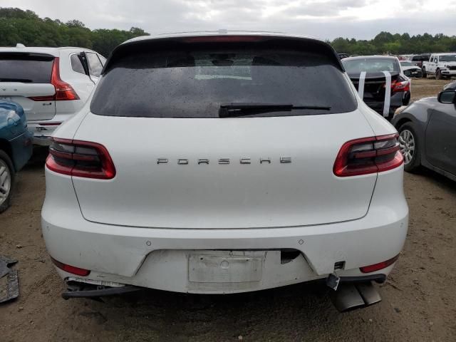 2017 Porsche Macan Turbo