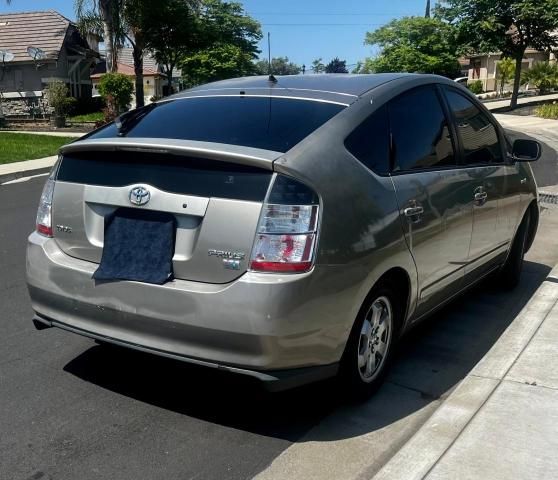 2004 Toyota Prius