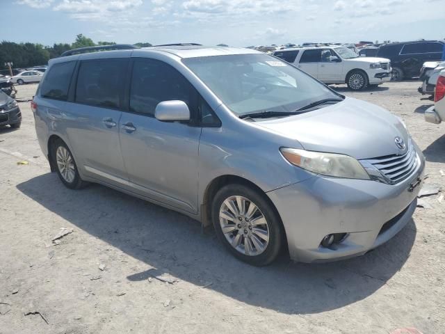 2011 Toyota Sienna XLE