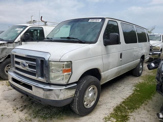 2010 Ford Econoline E350 Super Duty Wagon